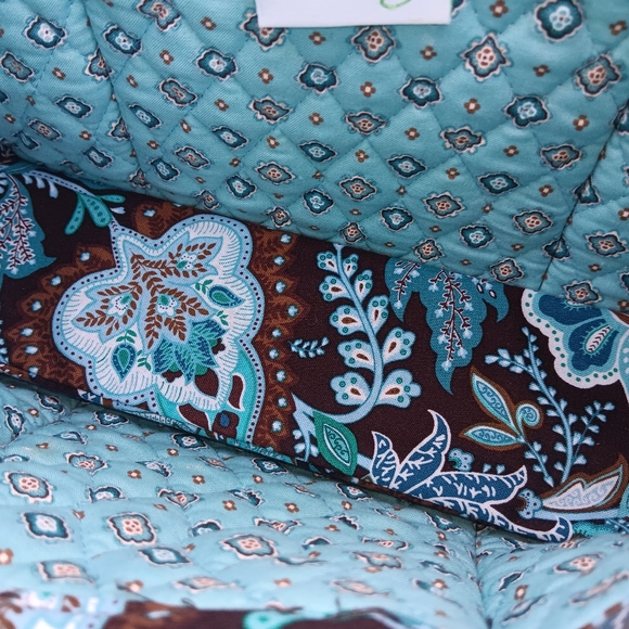 NWOT VERA BRADLEY HOBO - Picture 10 of 13